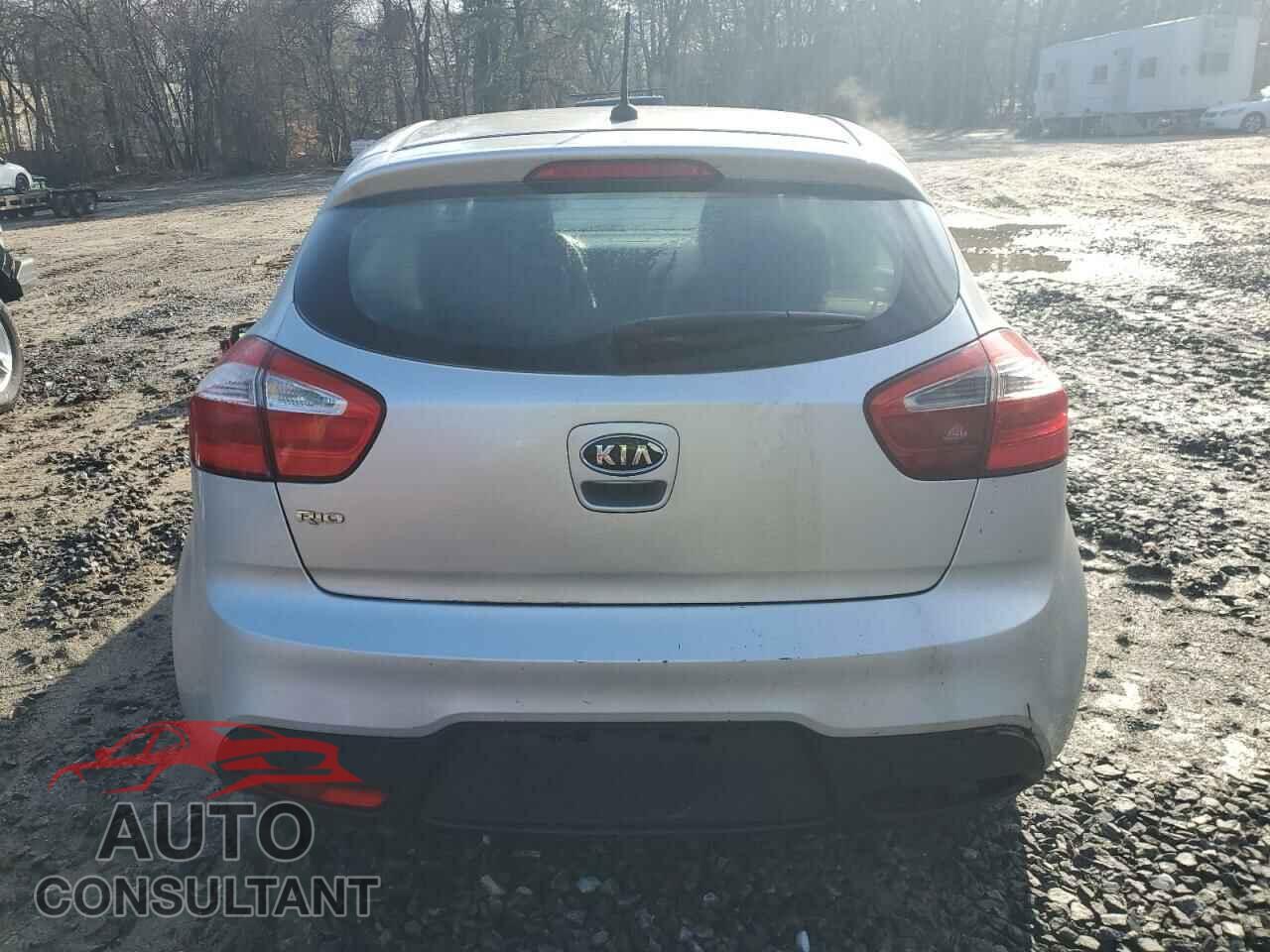 KIA RIO 2012 - KNADM5A39C6014604