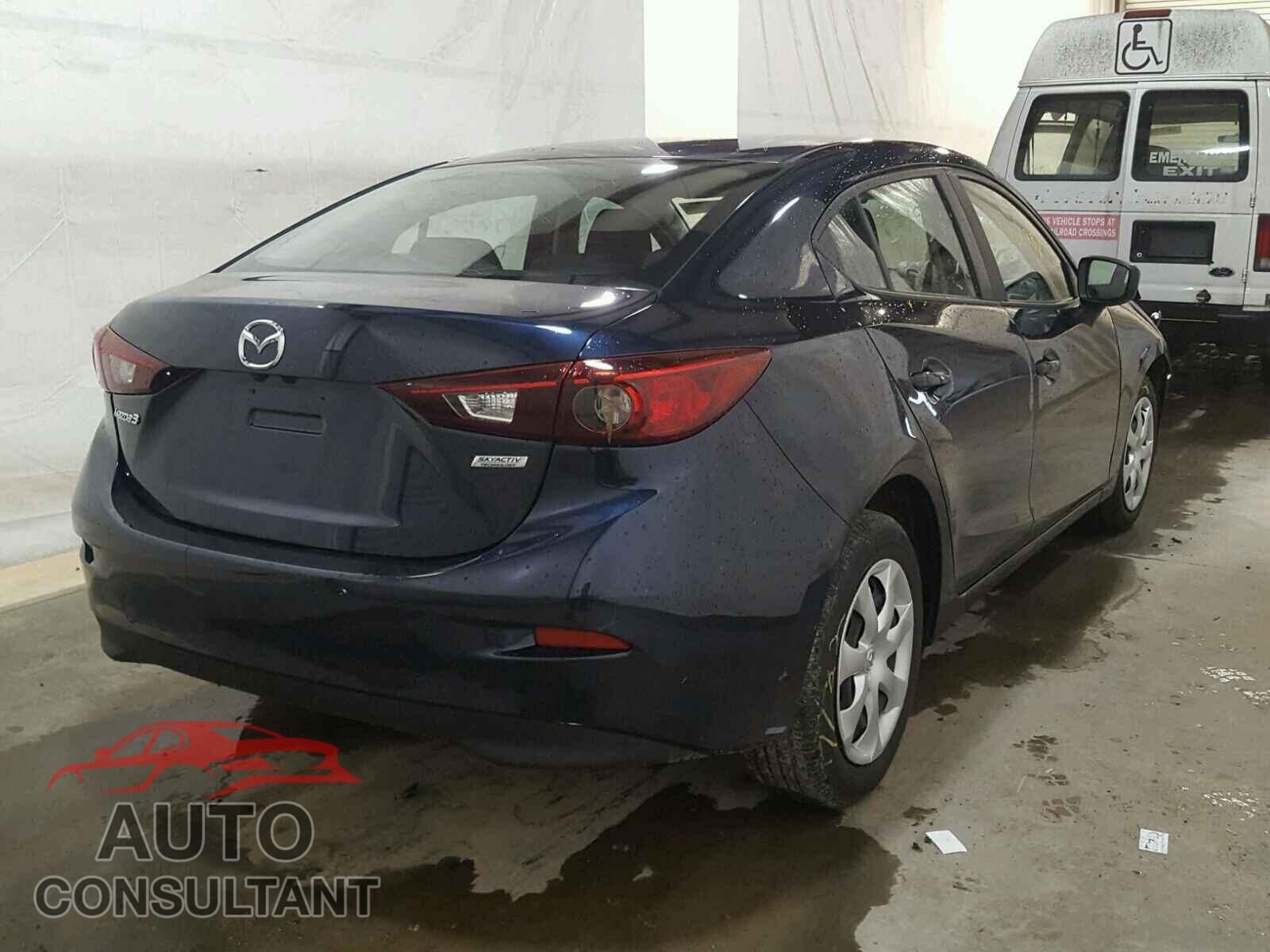 MAZDA 3 2017 - 3MZBN1U76HM135884