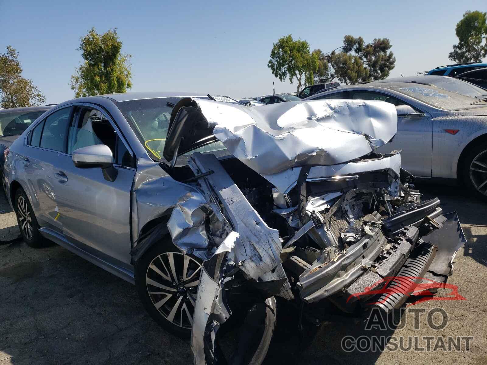 SUBARU LEGACY 2018 - 4S3BNAC61J3033945