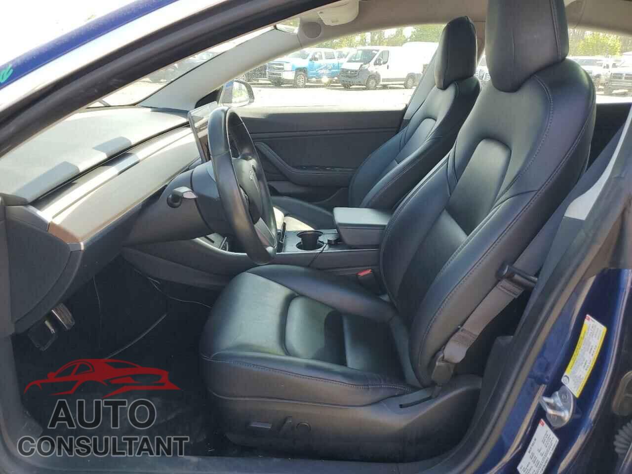 TESLA MODEL 3 2018 - 5YJ3E1EB8JF063610