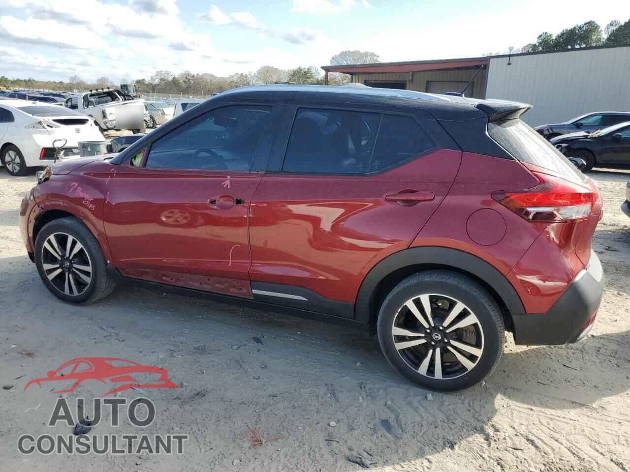 NISSAN KICKS 2019 - 3N1CP5CU4KL560620