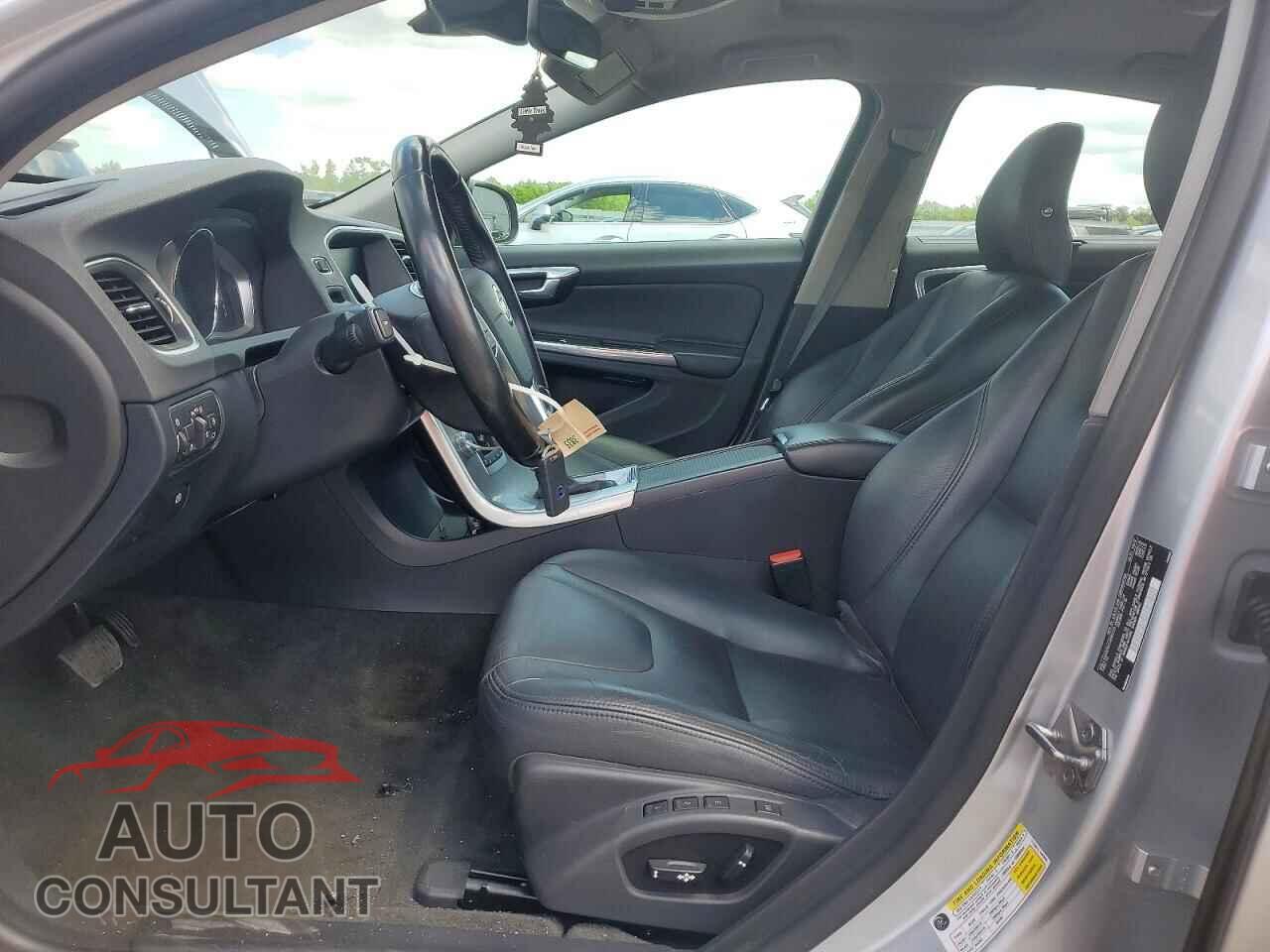 VOLVO S60 2018 - LYV402TK7JB162724