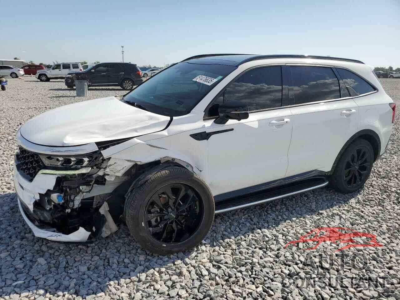 KIA SORENTO 2022 - 5XYRK4LF0NG102098
