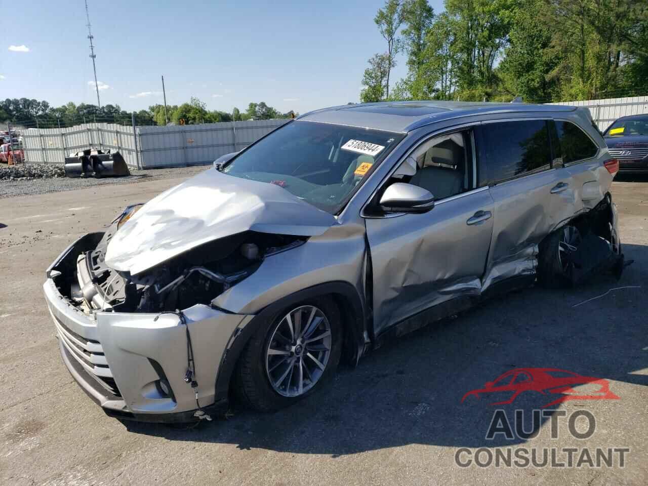 TOYOTA HIGHLANDER 2019 - 5TDJZRFH4KS589758