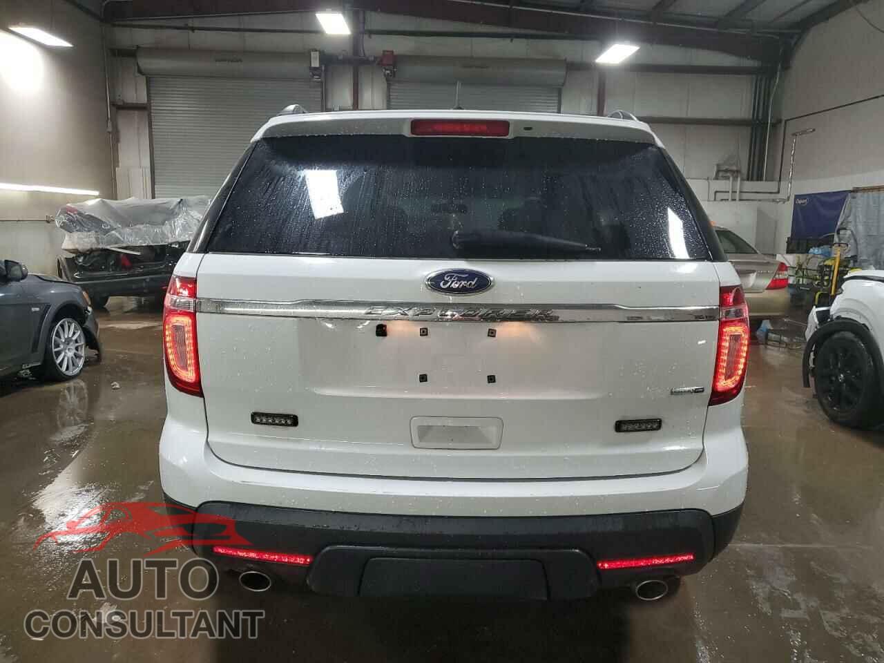 FORD EXPLORER 2015 - 1FM5K8B87FGA87702