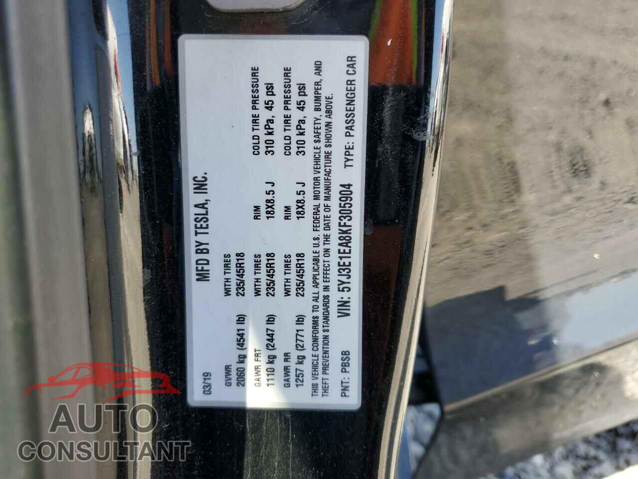 TESLA MODEL 3 2019 - 5YJ3E1EA8KF305904