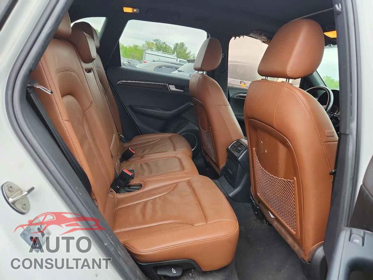 AUDI Q5 2012 - WA1DKAFP7CA021880