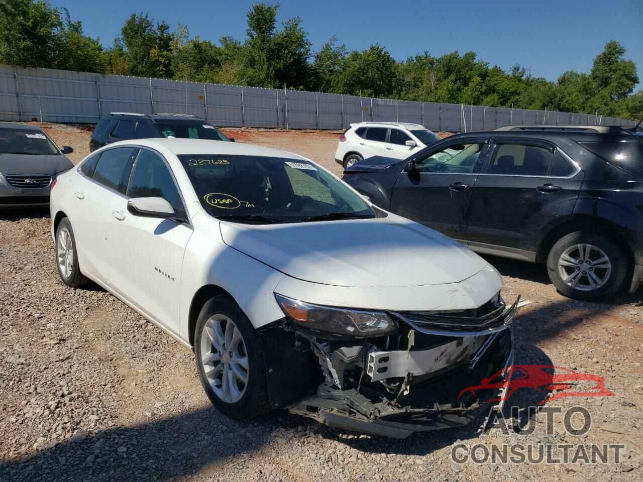 CHEVROLET MALIBU 2017 - 1G1ZE5ST0HF237683