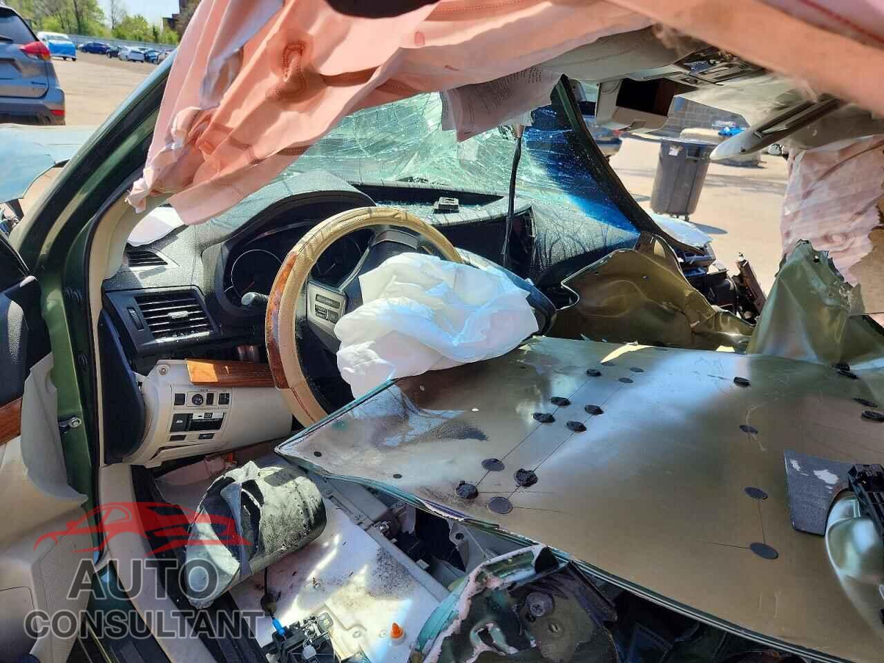 SUBARU OUTBACK 2013 - 4S4BRBLC4D3275757