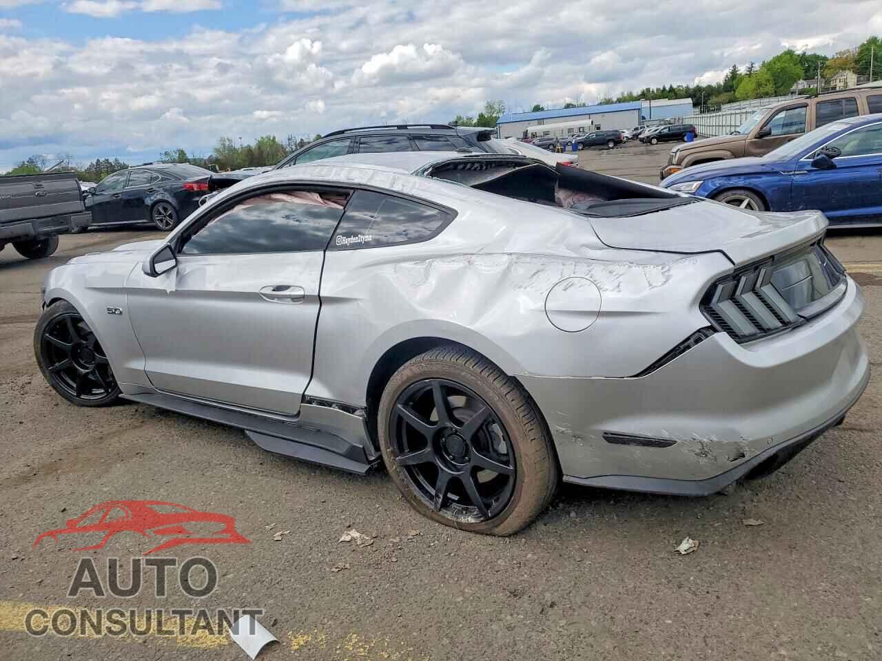 FORD MUSTANG 2015 - 1FA6P8CF5F5328553