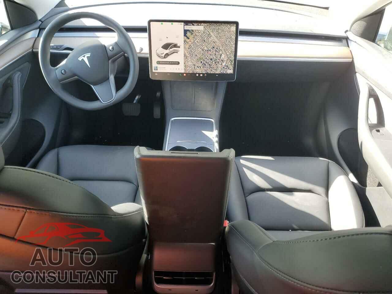 TESLA MODEL Y 2023 - 7SAYGAEE9PF743375