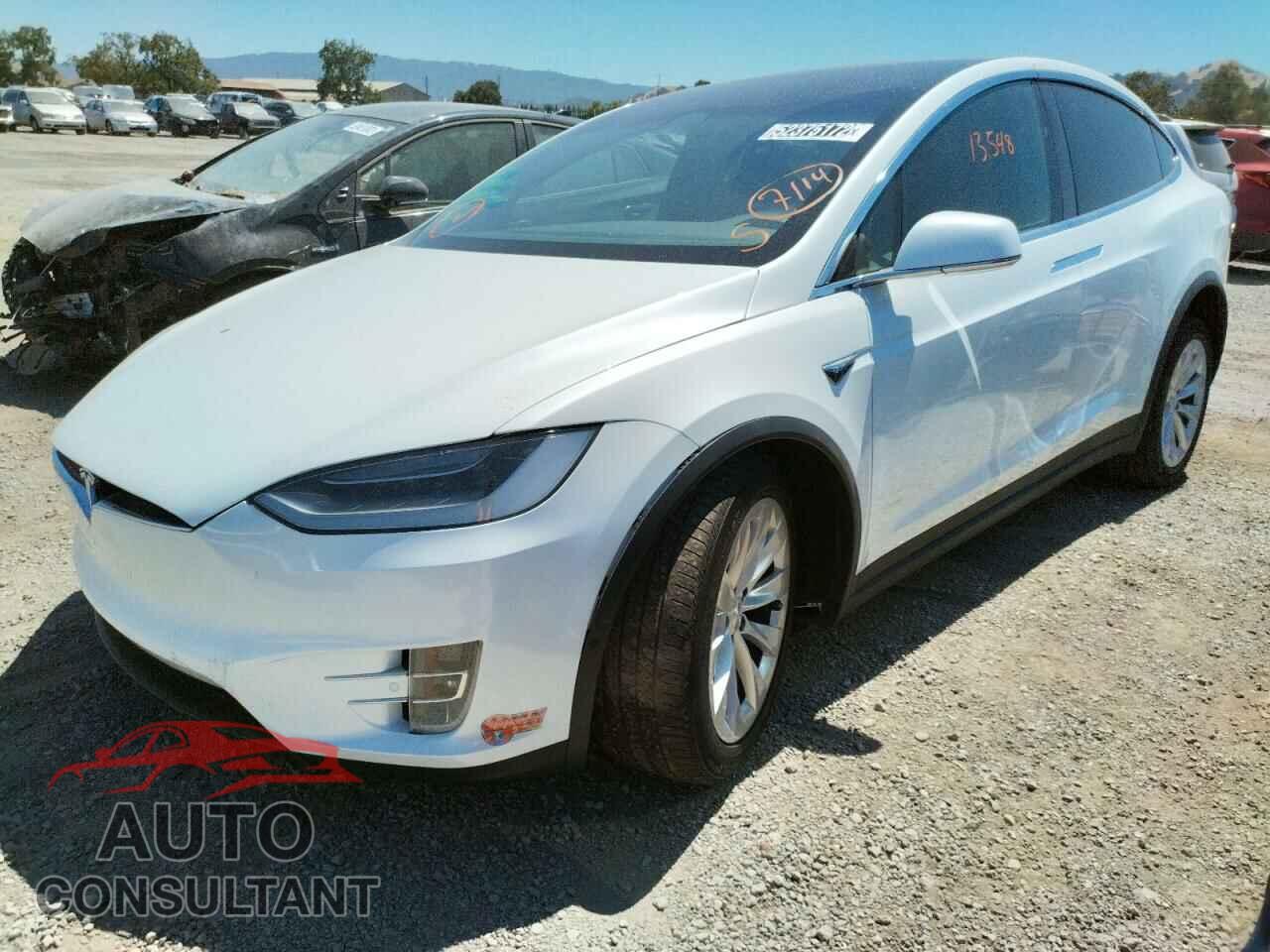 TESLA MODEL X 2019 - 5YJXCDE23KF206621