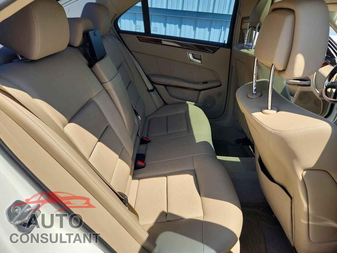 MERCEDES-BENZ E-CLASS 2012 - WDDHF8JB2CA568996