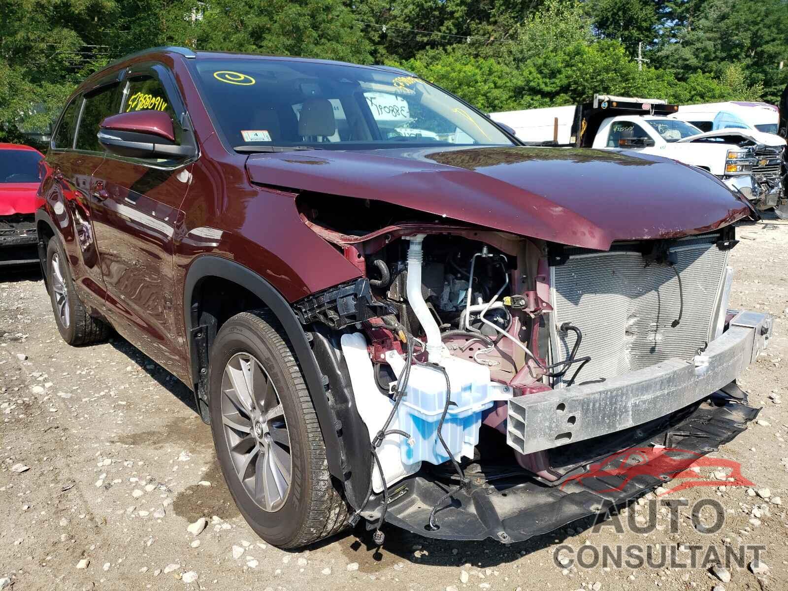 TOYOTA HIGHLANDER 2018 - 5TDJZRFH0JS840810