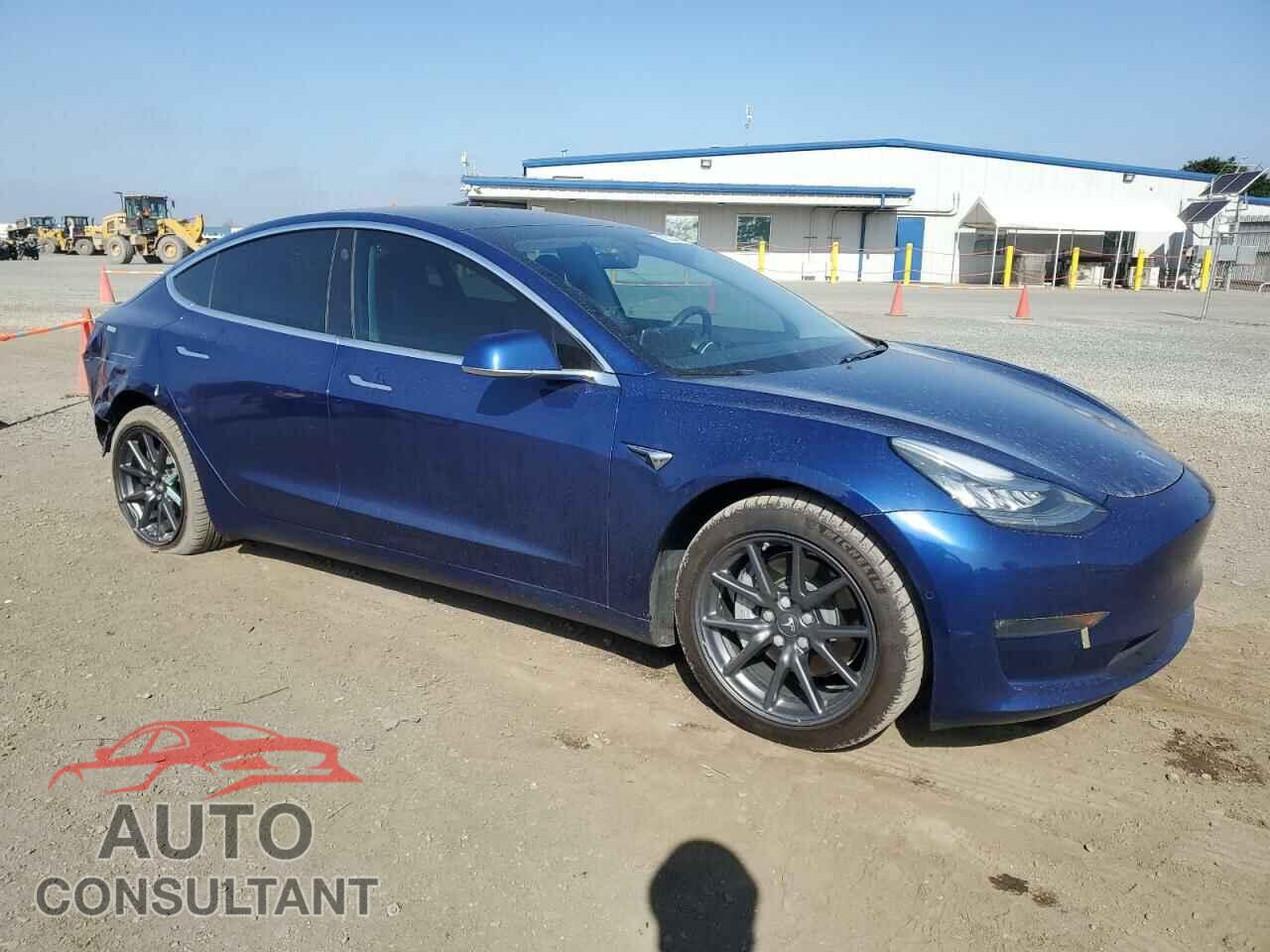 TESLA MODEL 3 2019 - 5YJ3E1EB8KF497219