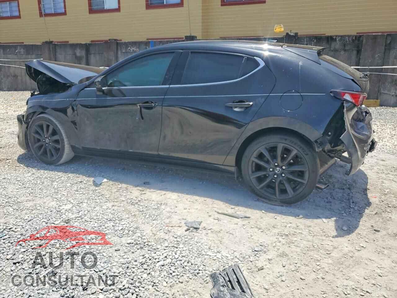 MAZDA 3 2019 - JM1BPANM4K1129846