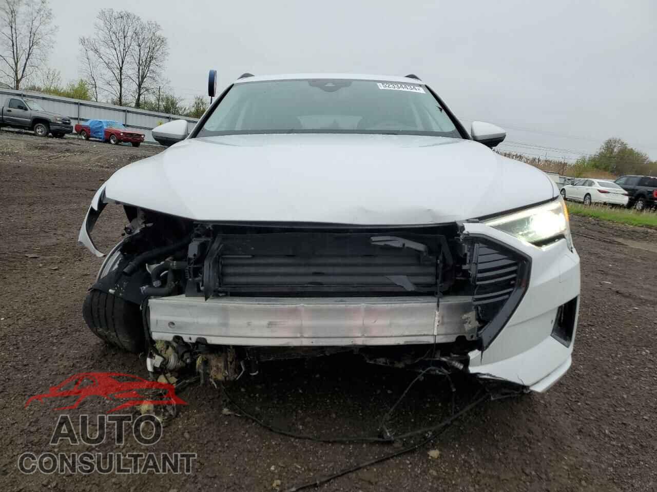 AUDI E-TRON 2021 - WA1VAAGE0MB021459