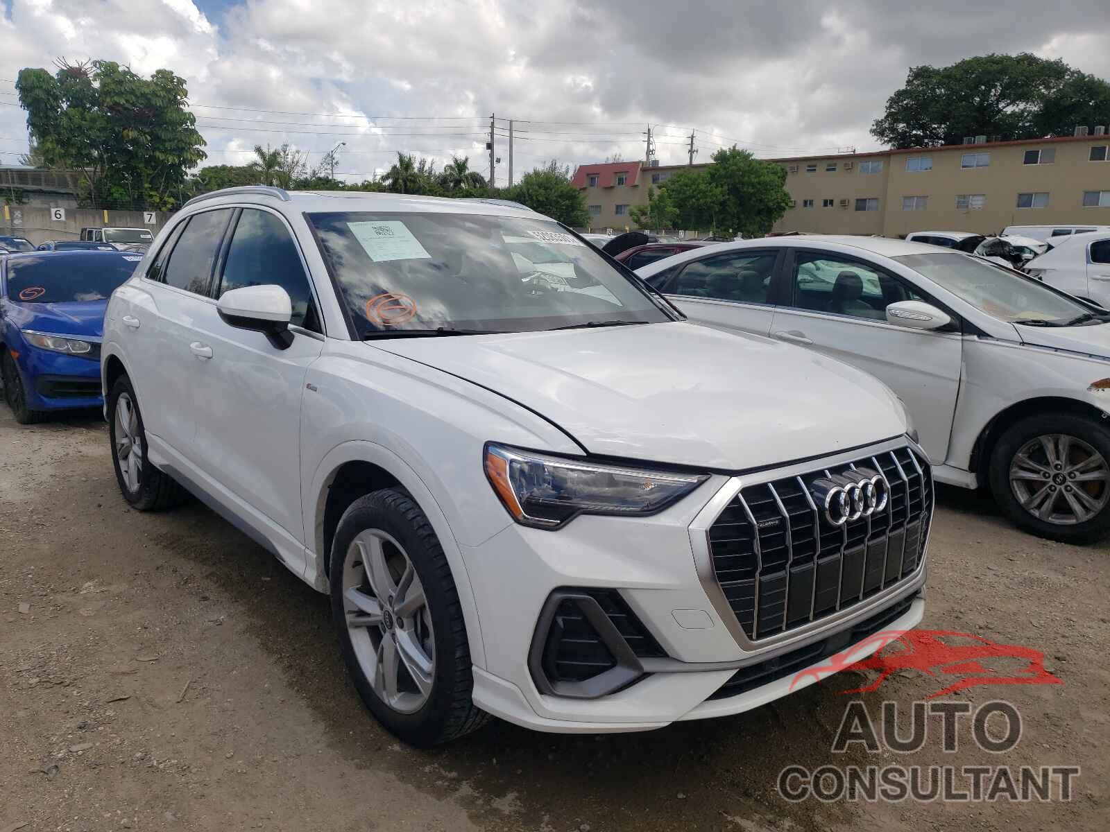 AUDI Q3 2021 - WA1DECF38M1032758