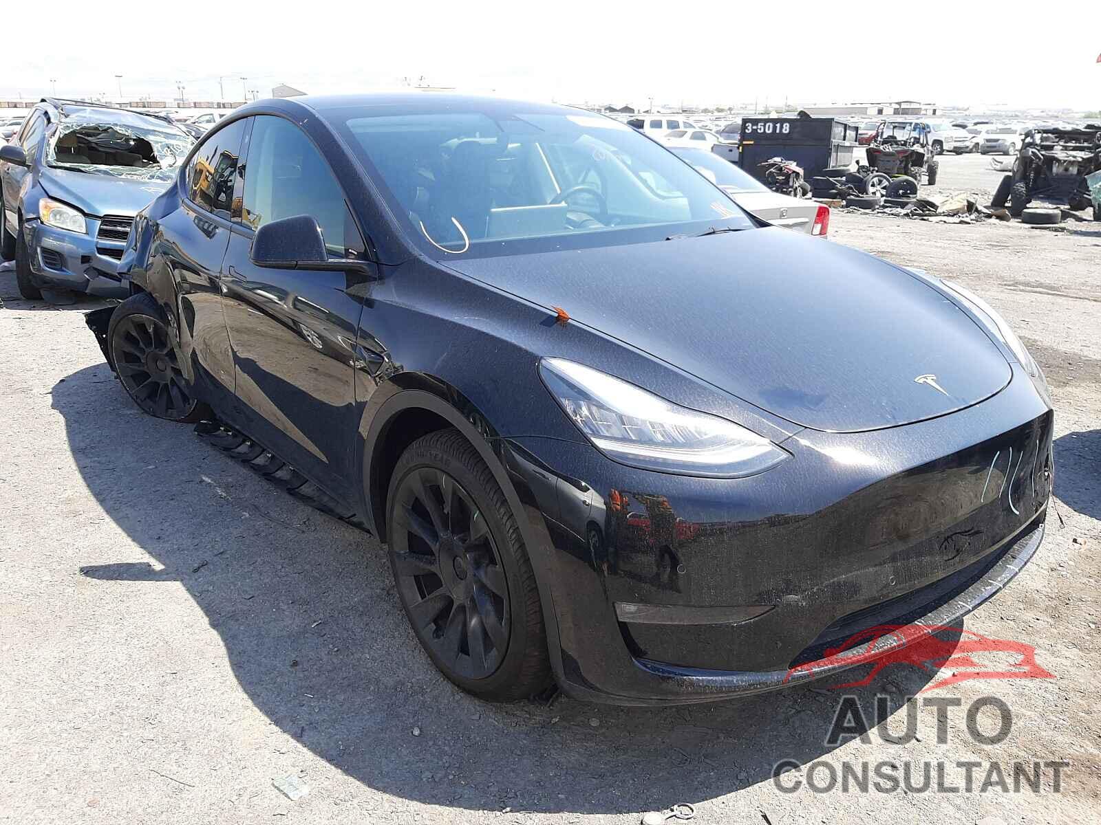 TESLA MODEL Y 2021 - 5YJYGDED9MF115866