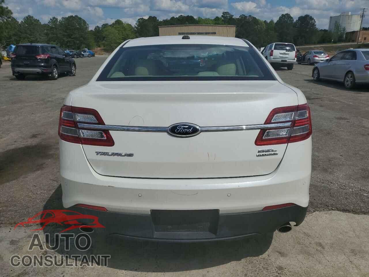 FORD TAURUS 2013 - 1FAHP2E86DG122390