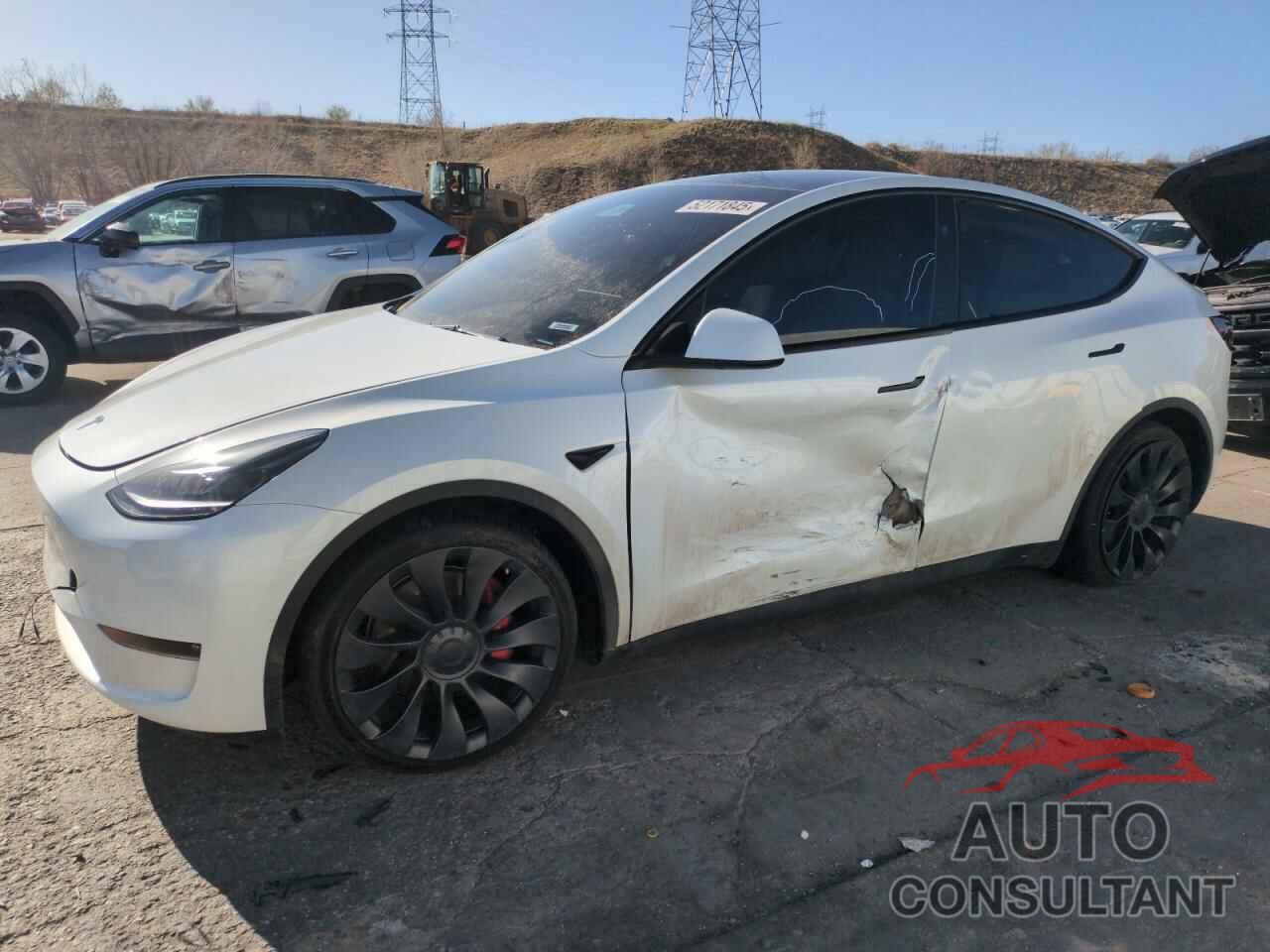 TESLA MODEL Y 2023 - 7SAYGDEF7PF850080