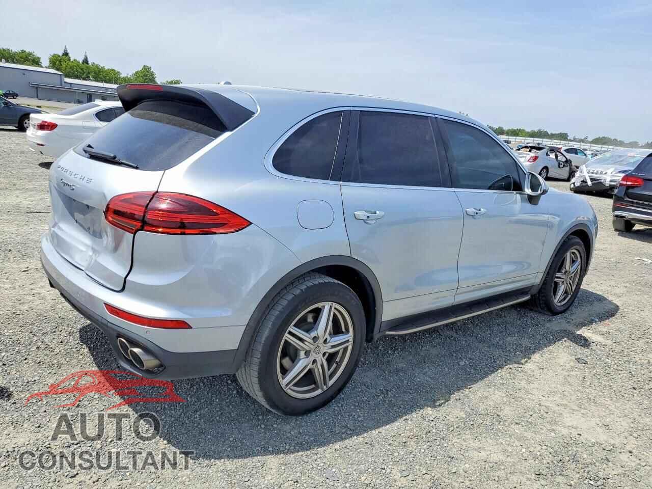 PORSCHE CAYENNE 2015 - WP1AB2A22FLA60118