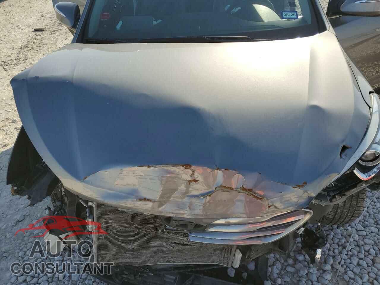HYUNDAI SANTA FE 2017 - 5NMZU3LB0HH019945