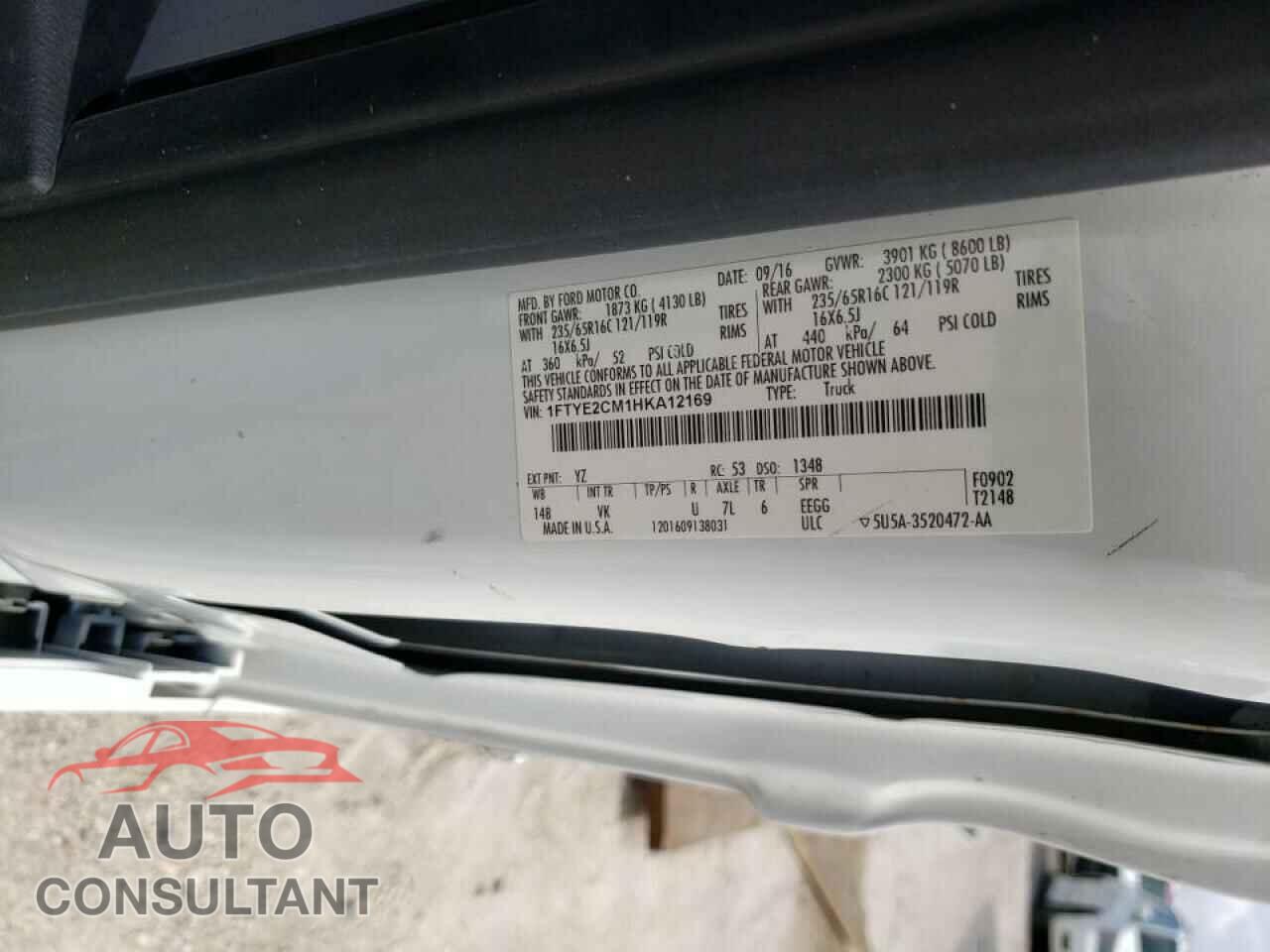 FORD TRANSIT CO 2017 - 1FTYE2CM1HKA12169