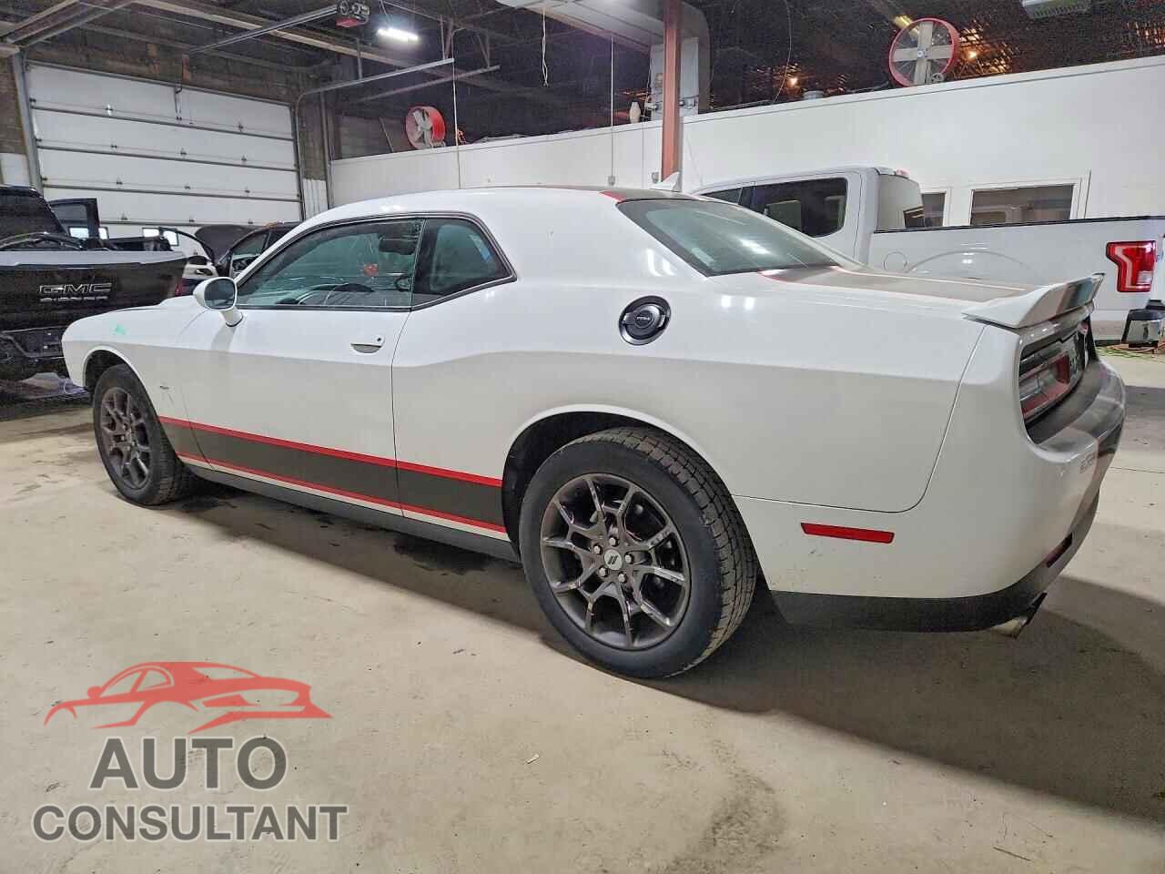 DODGE CHALLENGER 2018 - 2C3CDZGG2JH257543