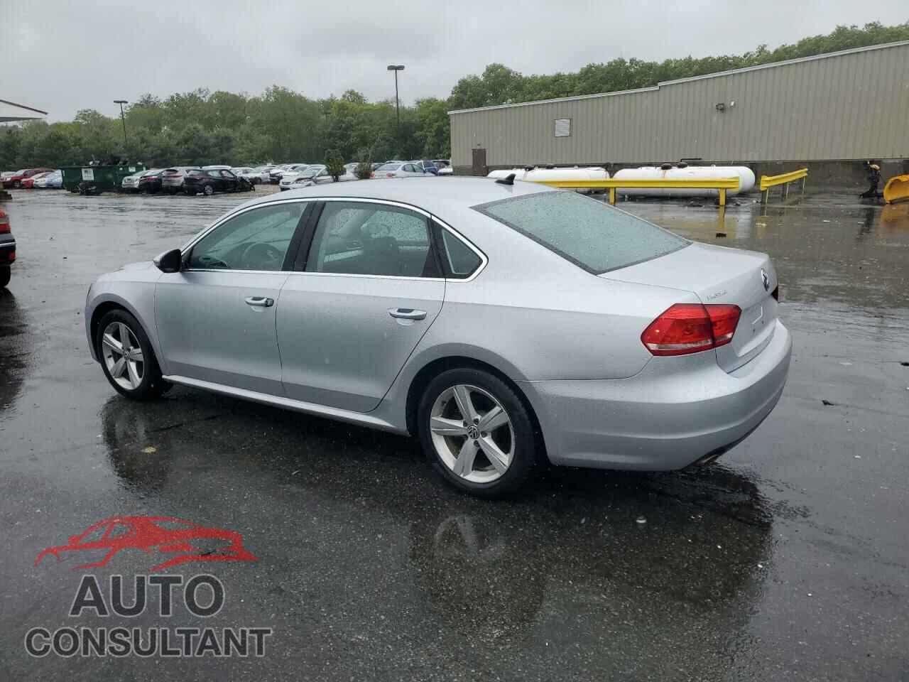 VOLKSWAGEN PASSAT 2012 - 1VWBP7A34CC091392