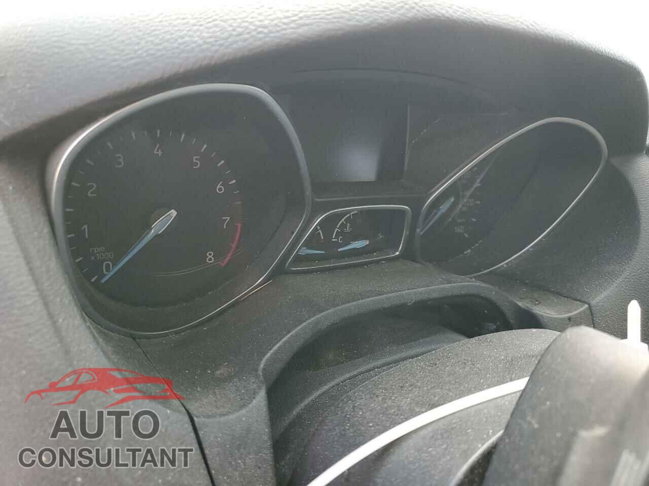 FORD FOCUS 2015 - 1FADP3F29FL340350