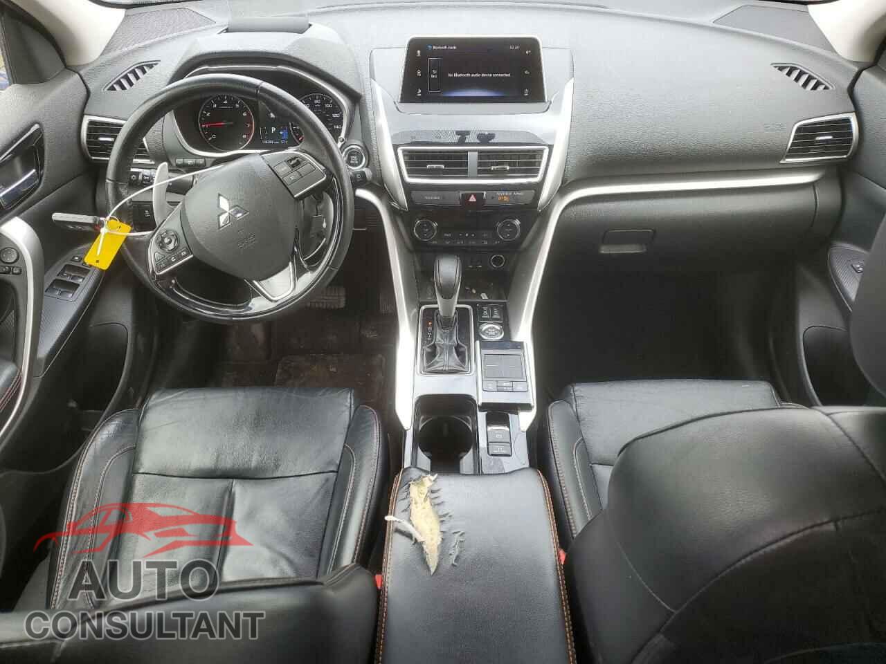 MITSUBISHI ECLIPSE 2018 - JA4AT5AA4JZ045613