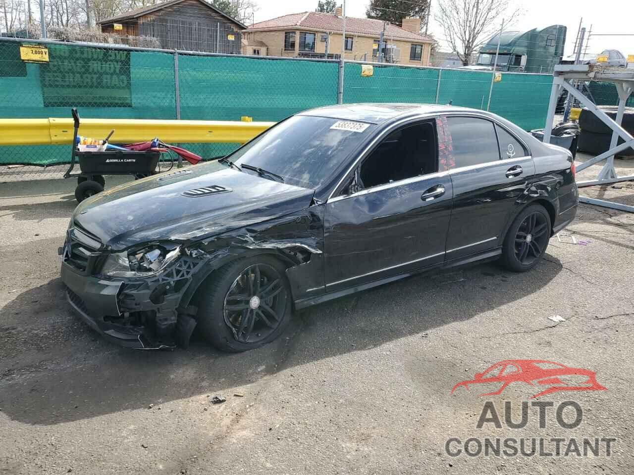 MERCEDES-BENZ C-CLASS 2013 - WDDGF8AB7DR248667