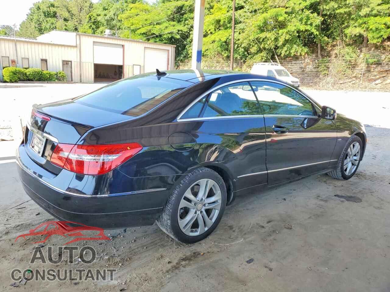 MERCEDES-BENZ E-CLASS 2012 - WDDKJ5KB9CF132960