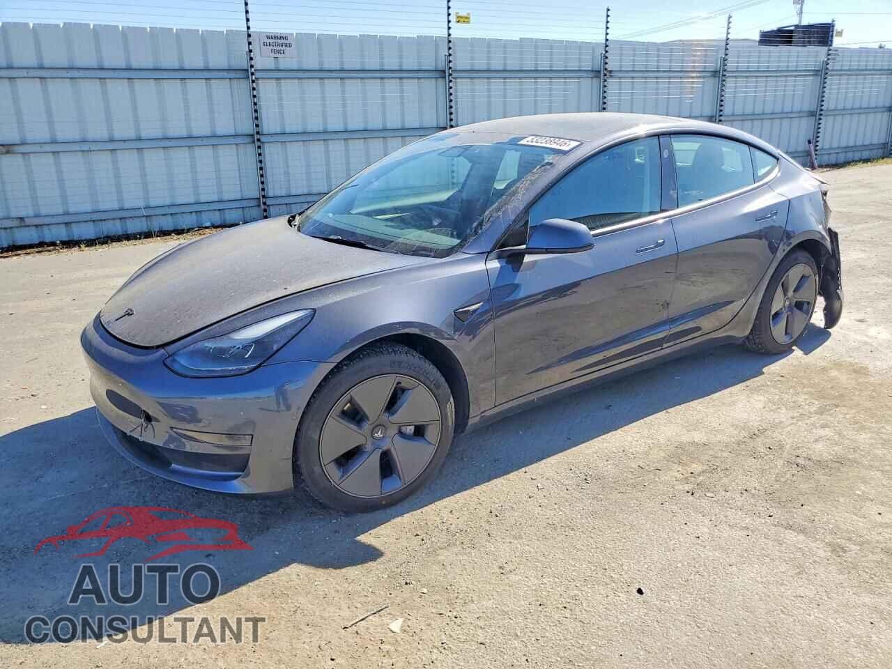 TESLA MODEL 3 2022 - 5YJ3E1EA5NF325564