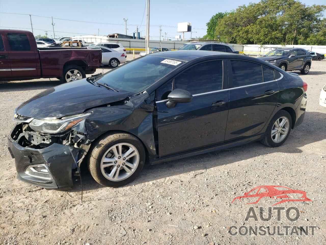 CHEVROLET CRUZE 2017 - 1G1BE5SM6H7196321