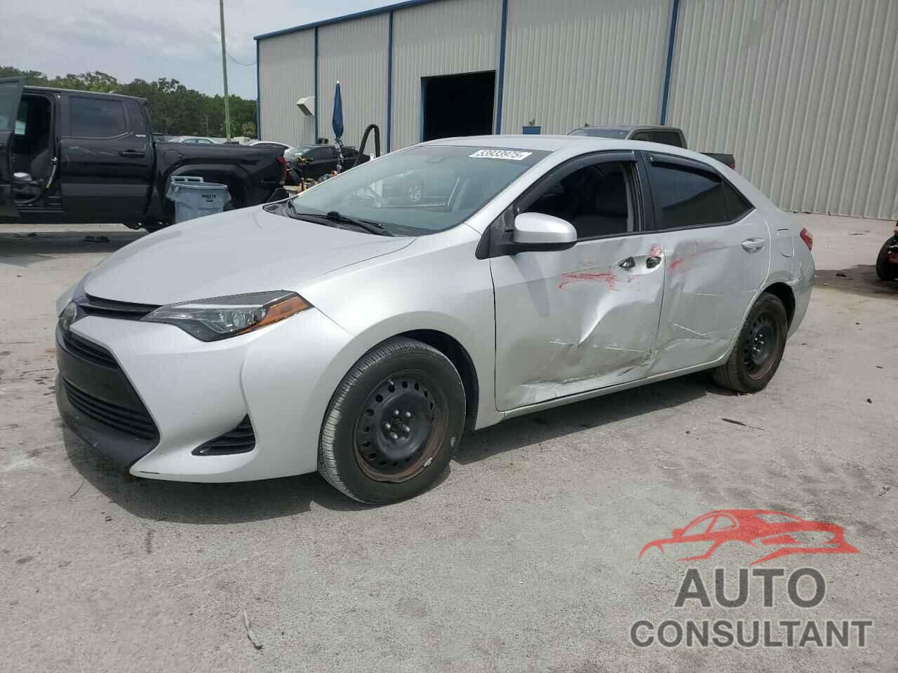 TOYOTA COROLLA 2018 - 5YFBURHE7JP822190