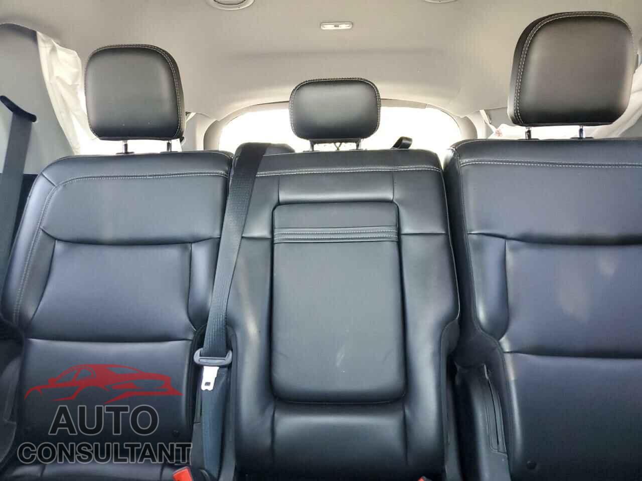 FORD EXPLORER 2022 - 1FMSK8DH2NGA59160