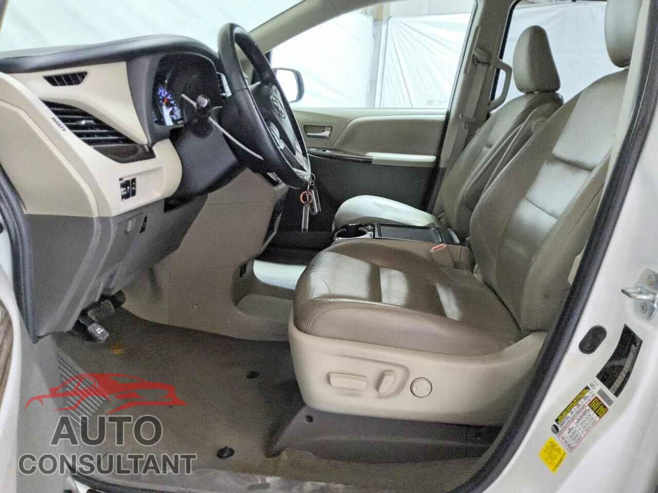 TOYOTA SIENNA 2020 - 5TDYZ3DC4LS048276