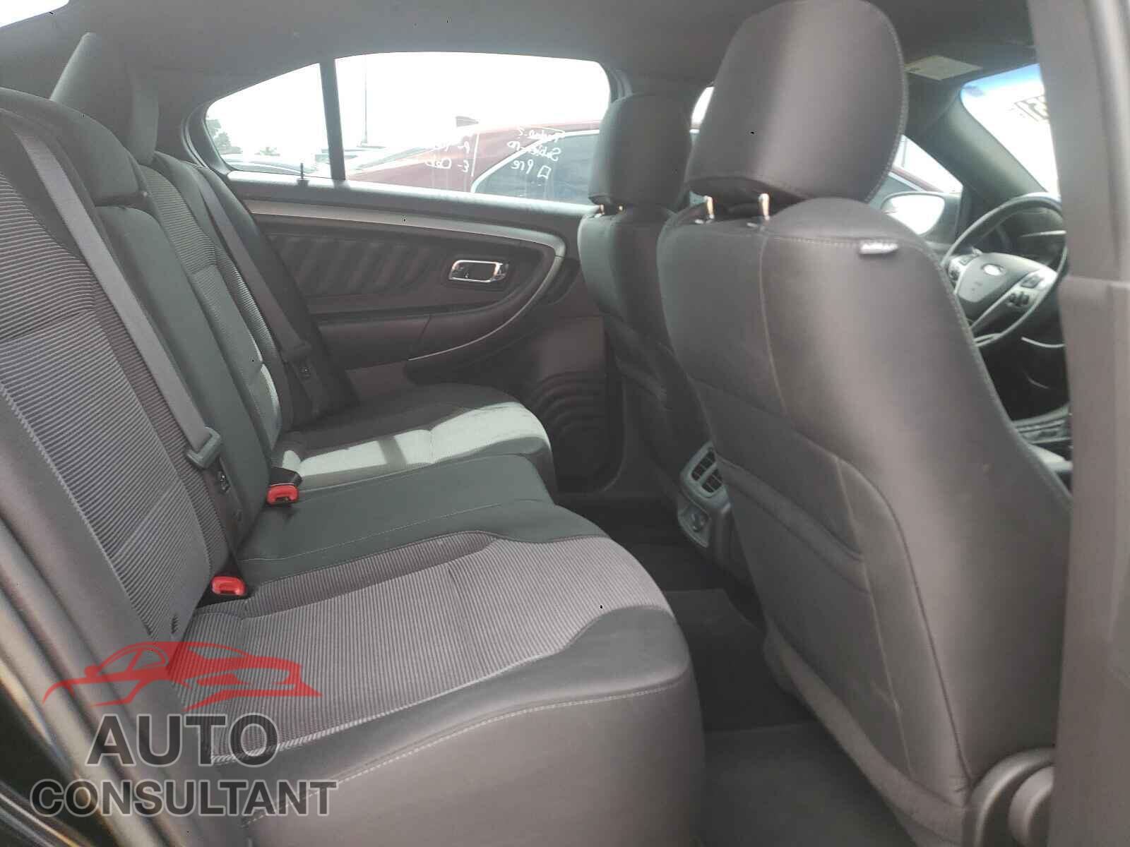 FORD TAURUS 2017 - 1FAHP2E81HG105809