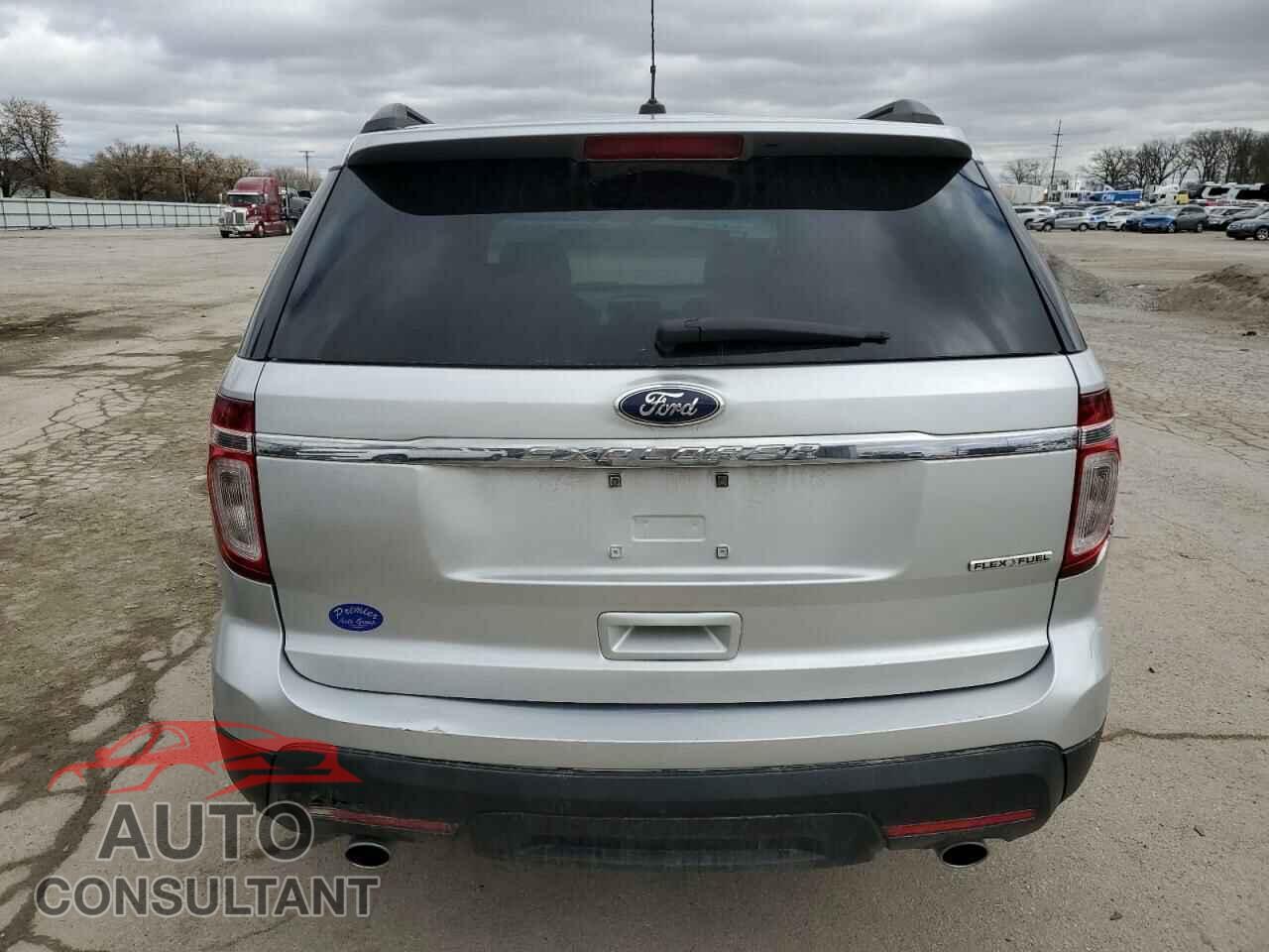 FORD EXPLORER 2015 - 1FM5K7B81FGB87675