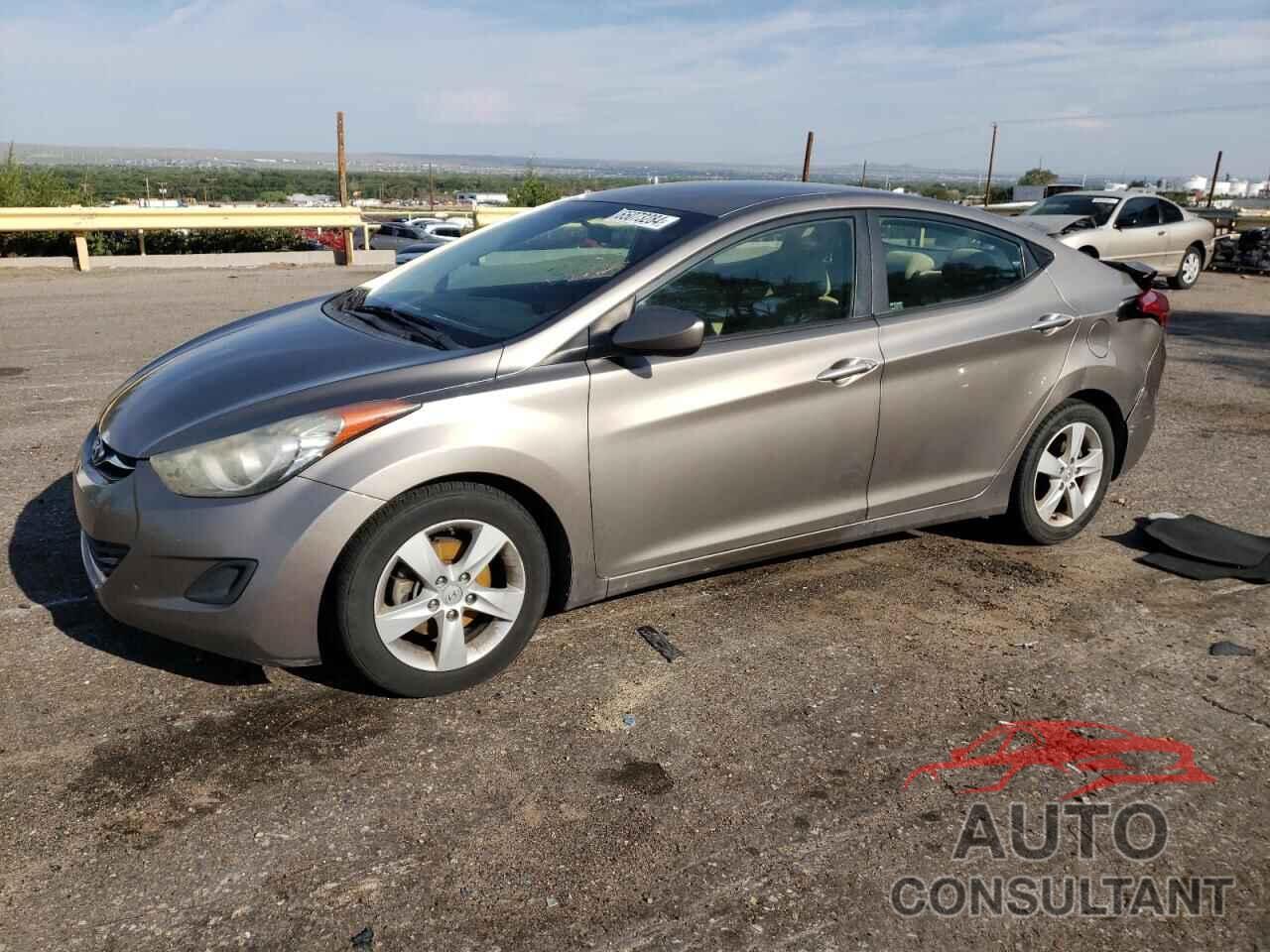 HYUNDAI ELANTRA 2013 - 5NPDH4AE5DH252461