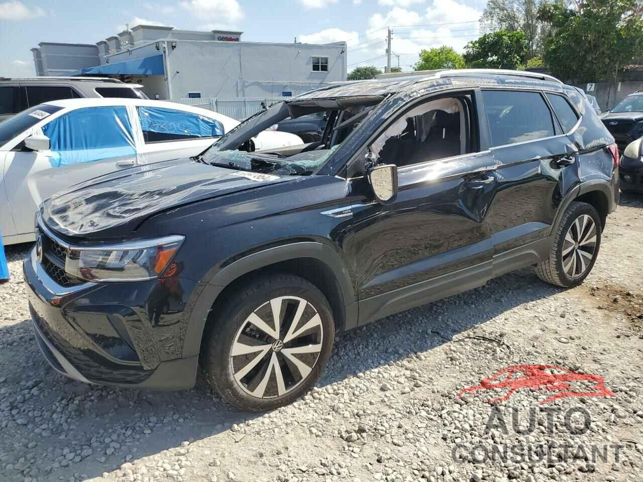 VOLKSWAGEN TAOS SE 2022 - 3VVTX7B29NM060011