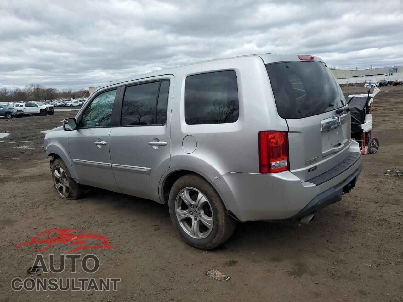 HONDA PILOT 2014 - 5FNYF4H58EB010616
