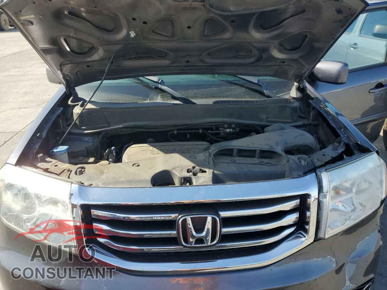 HONDA PILOT 2014 - 5FNYF3H4XEB020937