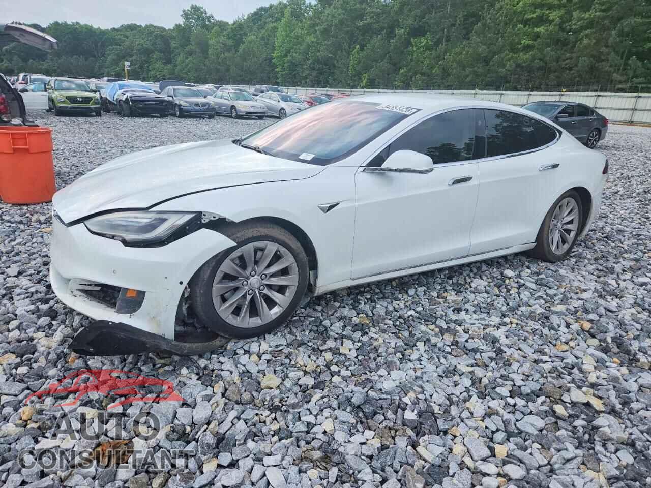 TESLA MODEL S 2017 - 5YJSA1E17HF185643