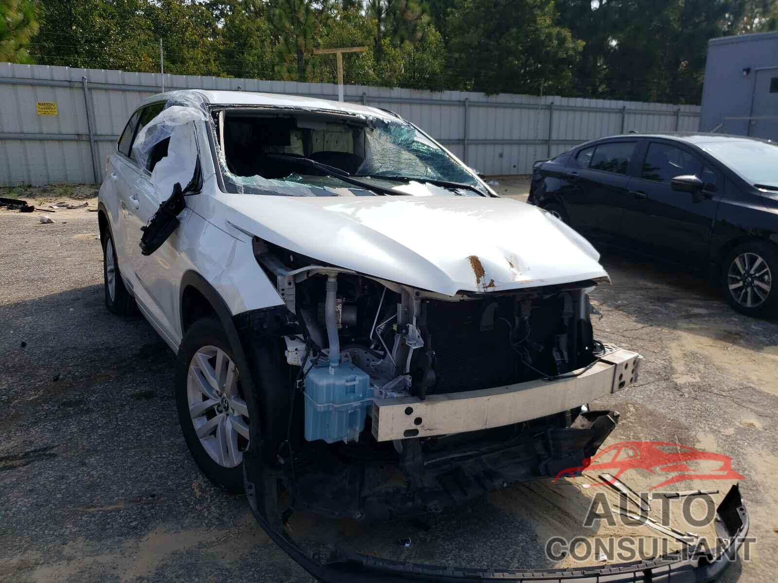 TOYOTA HIGHLANDER 2016 - 5TDZARFH9GS018686
