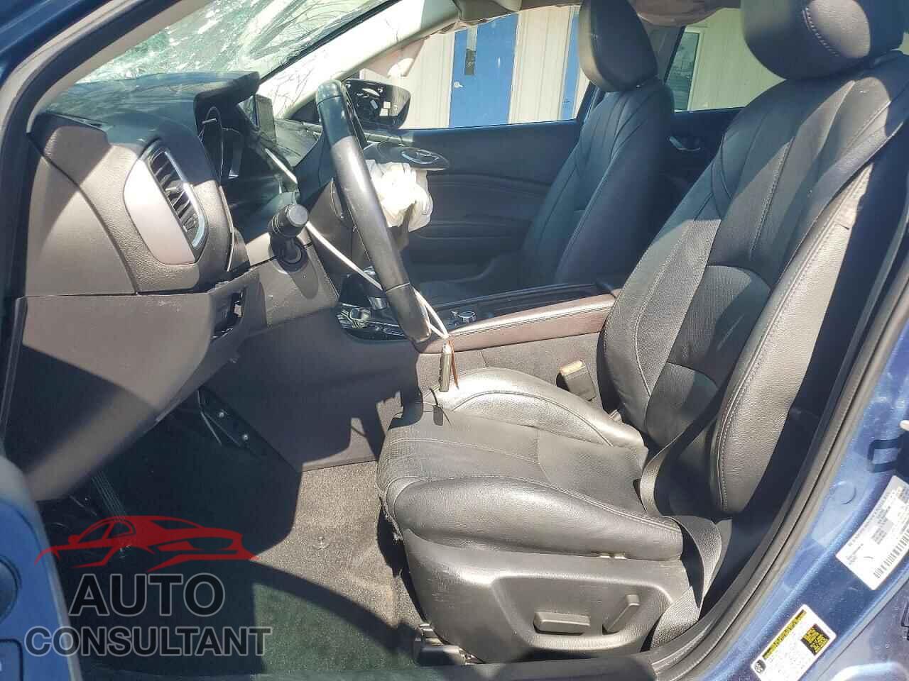 MAZDA 3 2017 - 3MZBN1M31HM137748