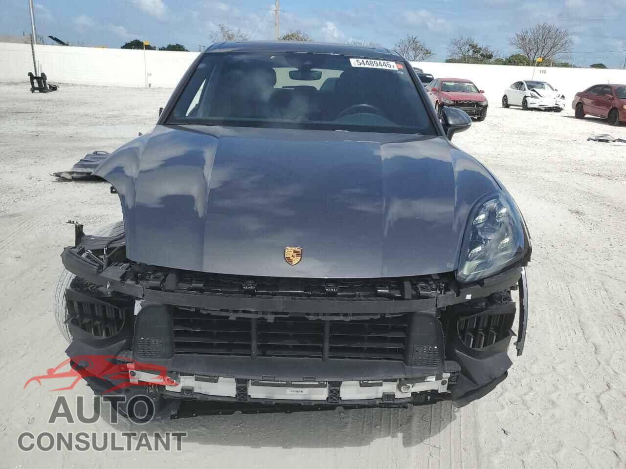 PORSCHE CAYENNE 2021 - WP1AA2AY2MDA07577