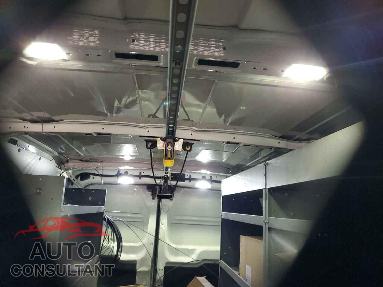 FORD TRANSIT 2017 - 1FTYE1YMXHKA68050